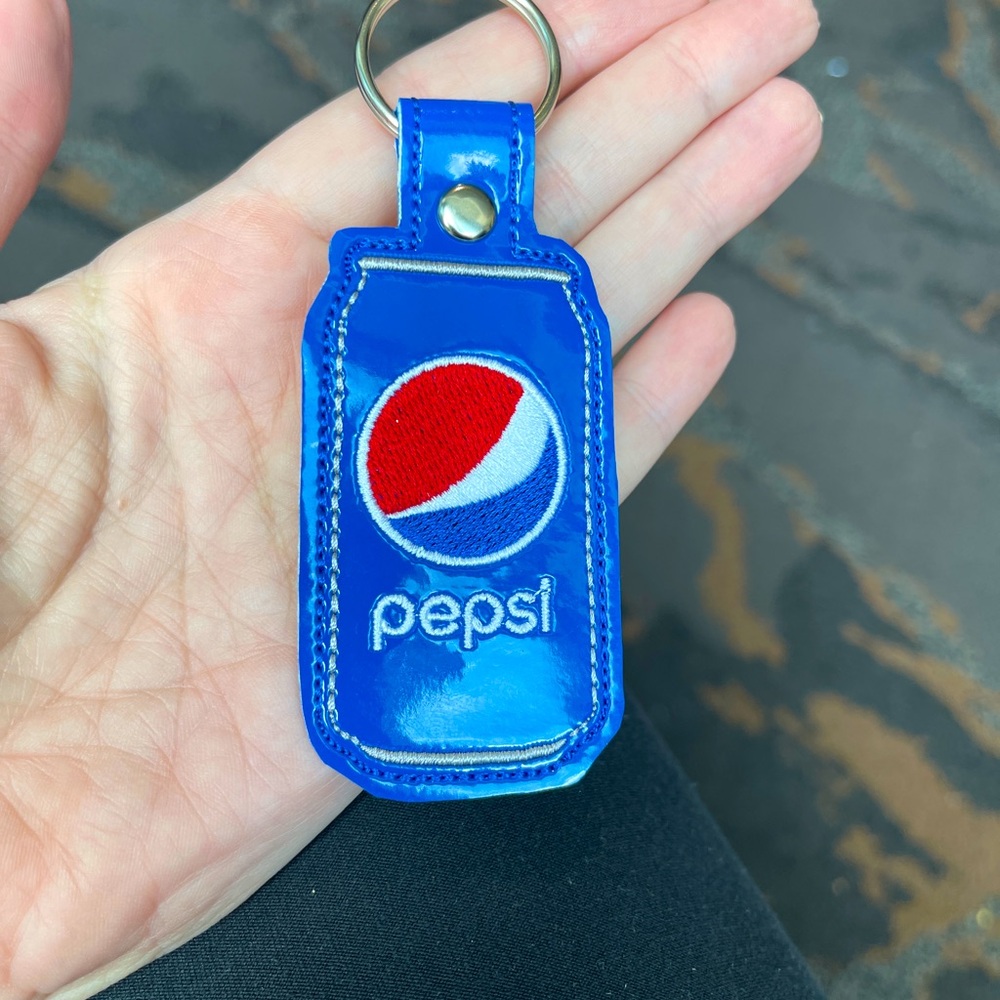 Fashion pepsi keychain